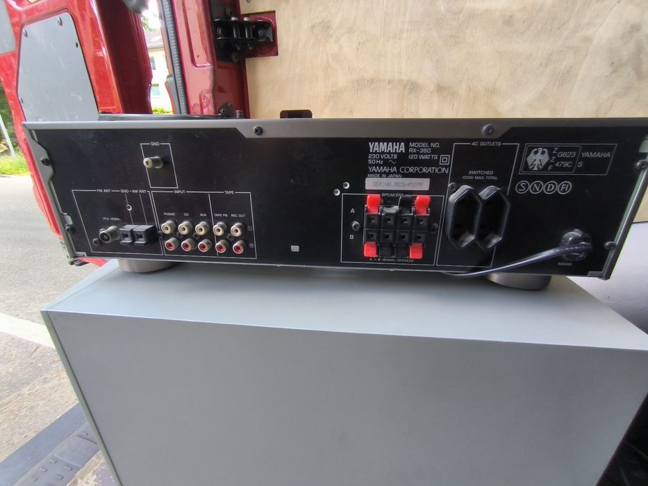 Amplituner Yamaha RX360