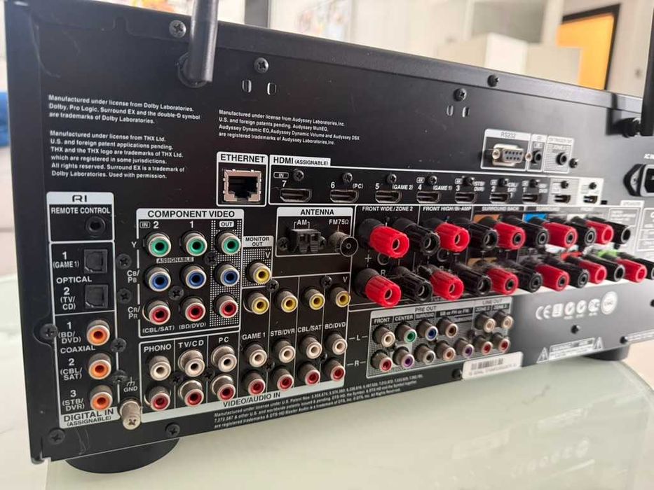 Onkyo TX-NR828 wraz z kolumnami MAYA