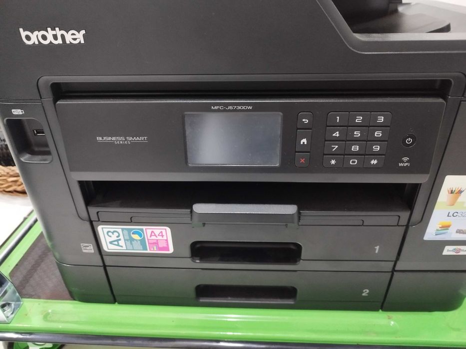 Impressora Brother MFC-J5330DW A3 e A4 inkjet