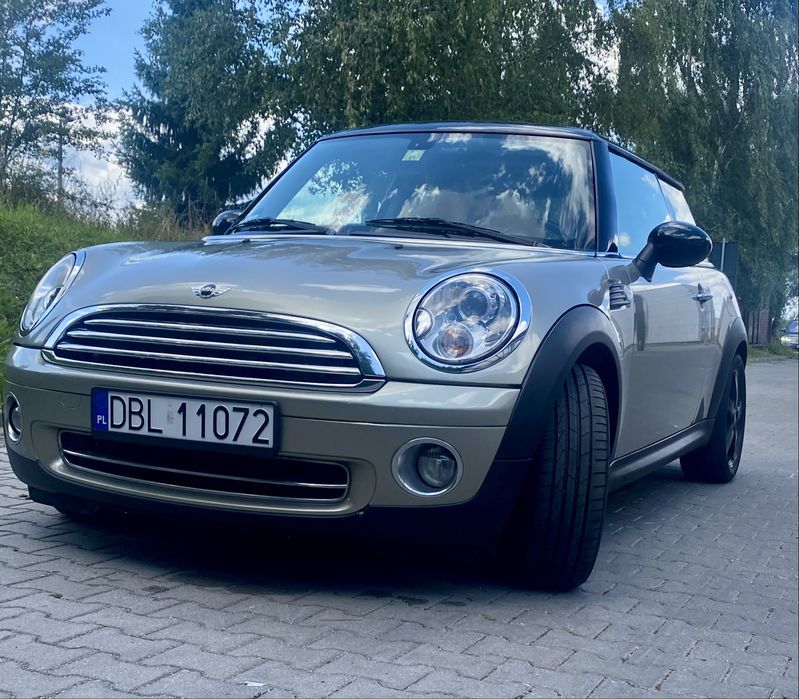 Mini Cooper 1,6 2009