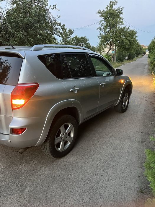 Toyota rav4 2.2 d