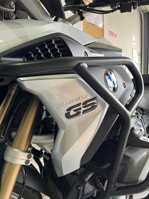 BMW R 1250 GS (2022) – 79.000 km – Revisões BMW – 15.500 €