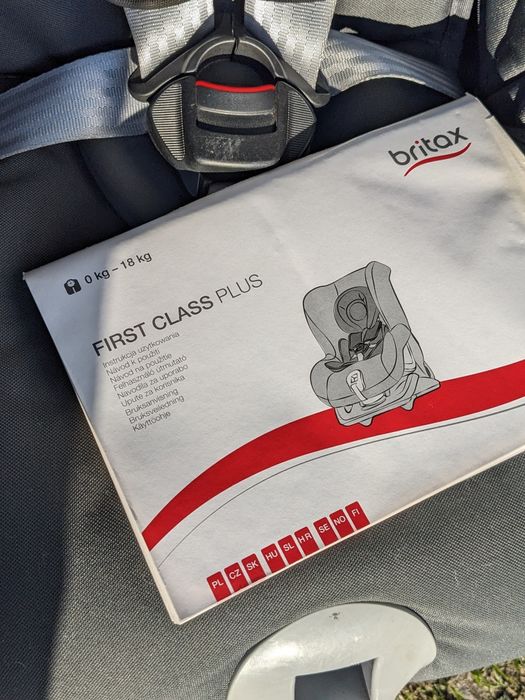 Автокрісло Britax romer first class plus