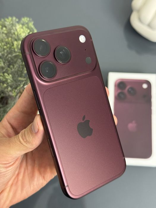 Як новий iPhone 18 Pro 256gb Burgundy Neverlock АКБ 100% Айфон фізсім гарантія