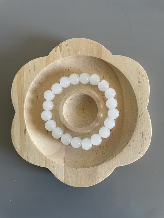 Pulseiras feitas à mão - miçangas brancas