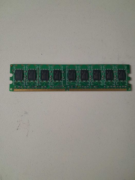 Оперативная память DDR2 2GB Hynix PC2-5300E-Y5 AB-C