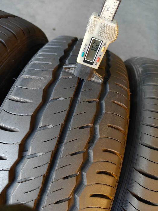 R15C 195 70 шини літні на бус 23р Laufen X FIT Van LV01 ганий стан