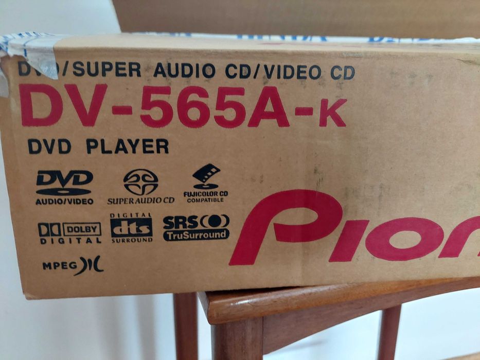 Leitor DVD Pioneer DV-565A-k