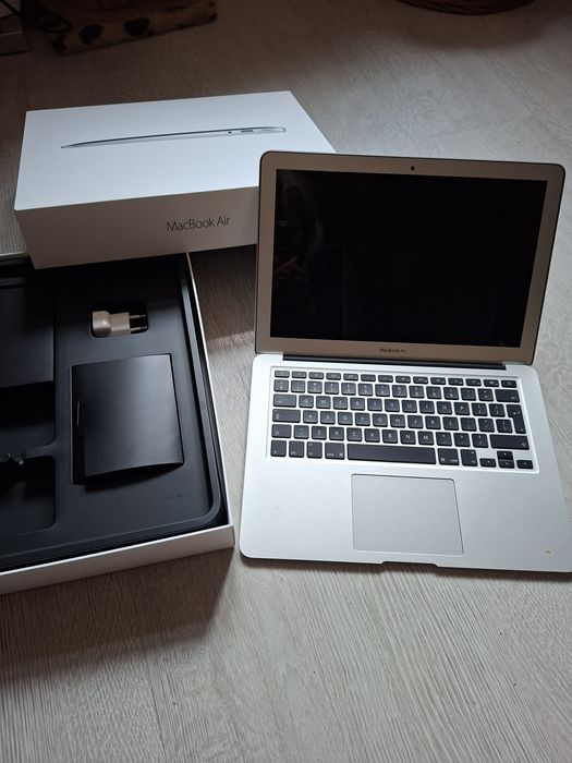 Komputer, MacBook Apple