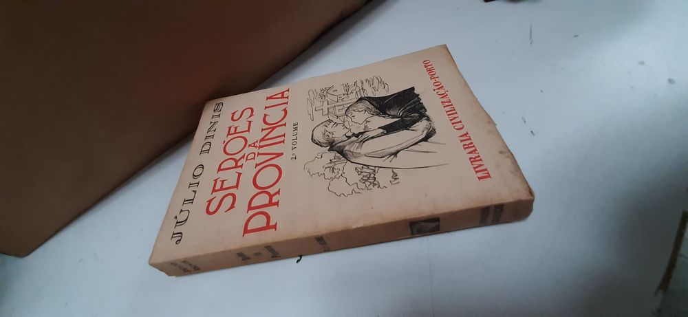 Livros vários  literatura Portuguesa e nao só… so vendo