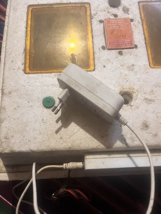 Інкубатор Квочка Мі 30-1е-12v