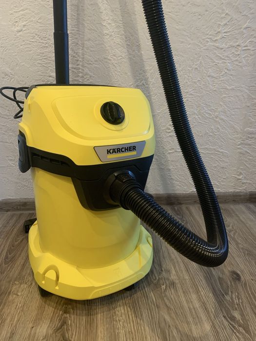 Odkurzacz uniwersalny Karcher WD3-na suchoni na mokro