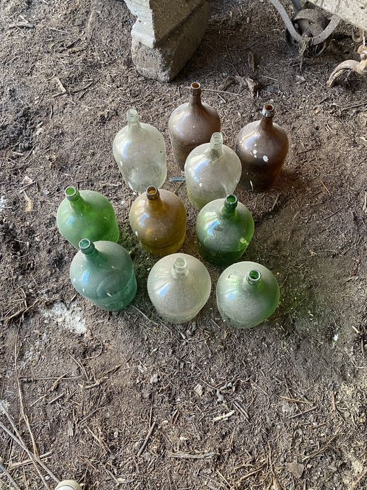 Garrafões de Vinho antigos