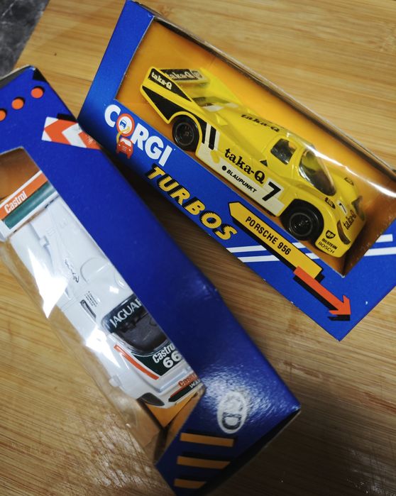Corgi 1:43 Le Mans - Porsche 956 / Jaguar XJR9 - Novos