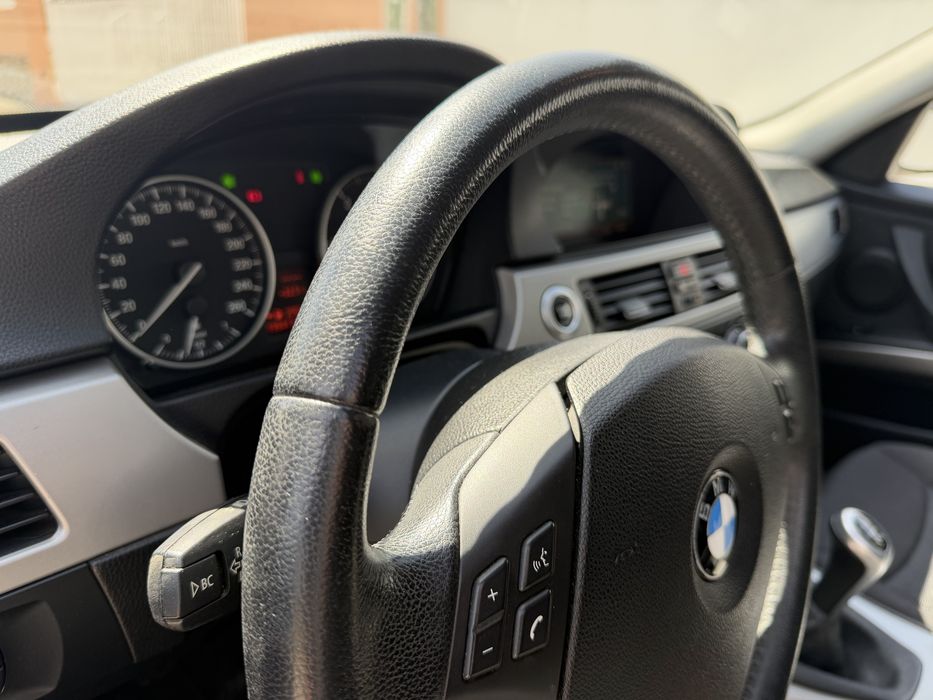 BMW 318 d Touring