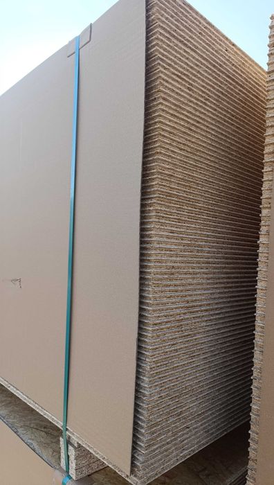 OSB gr. 12mm 2050x675 frezowana, z frezem
