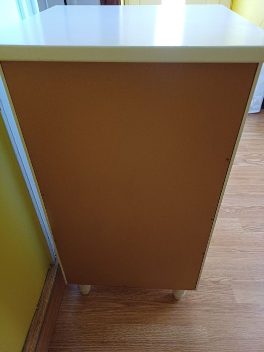 Mesinha cabeceira branco IKEA