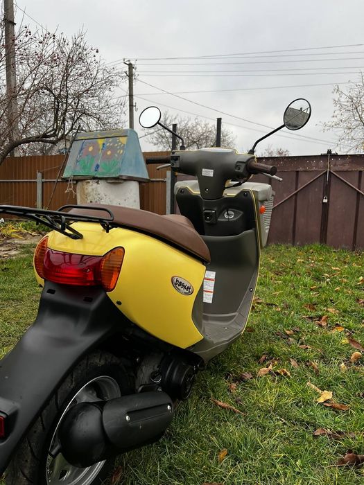 Suzuki Lets 4 Basket.