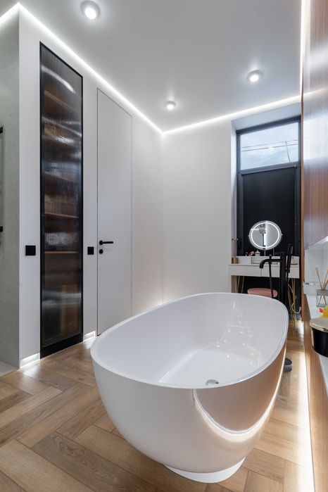 Крайній будинок черги! З оздобленням, ділянкою, меблями та технікою!