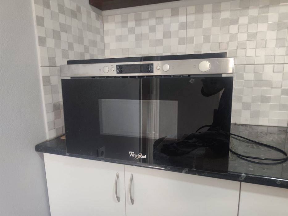 Microondas com grill Whirlpool de encastre