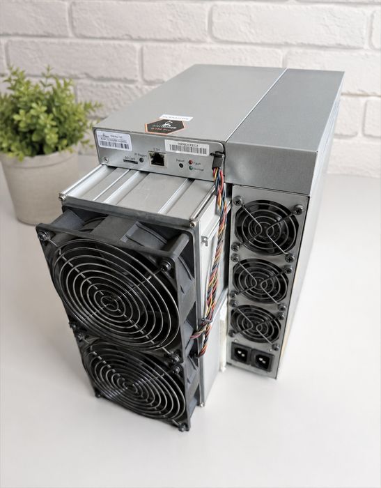 Antminer s19pro
S19k Pro 120 Th