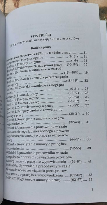 Książka "kodeks pracy"