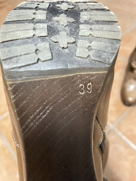 Botas e botins para mulher
