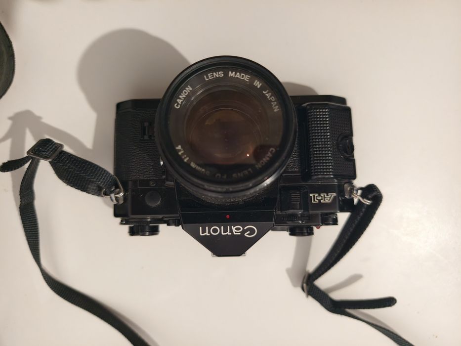 Canon A-1 + Canon FD 50mm 1.4 + Canon Motor Driver MA + canon Baterry pack MA