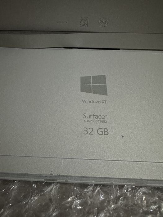 Планшет Microsoft Surface RT 32GB
