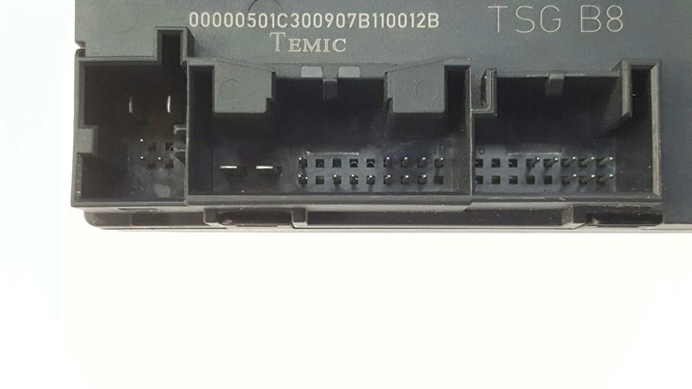 MODULO CONFORT AUDI A4 BER. (B8) BáSICO