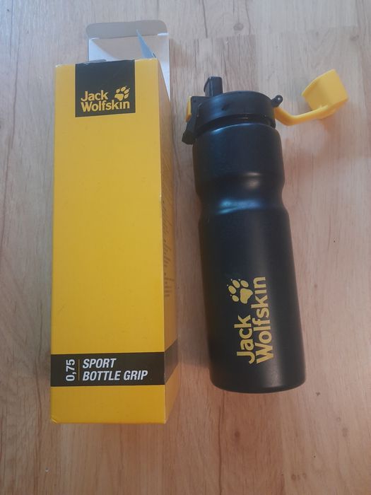 Termos aluminiowy Jack Wolfskin 0,75 l.