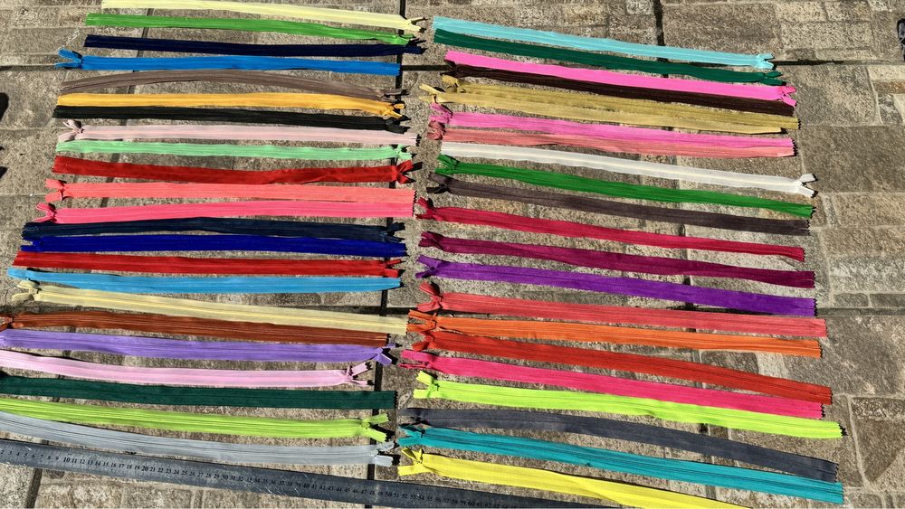 Змейки / опт / потайные 50 см. От 20 шт. Разными или на выбор.