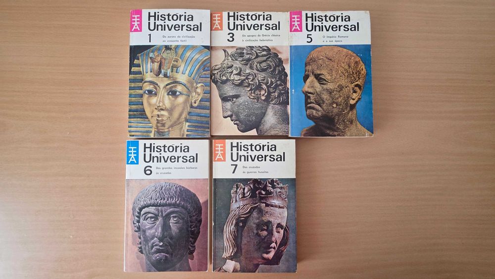 5 volumes da "História Universal": volumes 1, 3, 5, 6 e 7