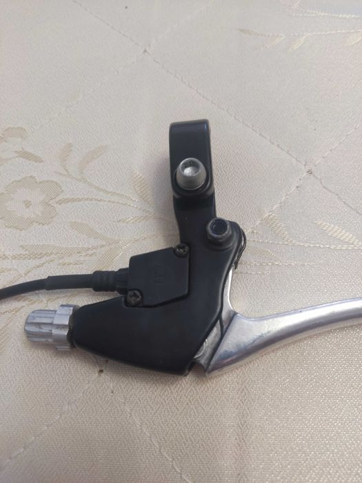 Тормозные ручки электровелосипеда  Kugoo M4