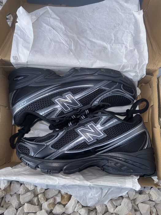Tênis New Balance 1906 Preta e Prata