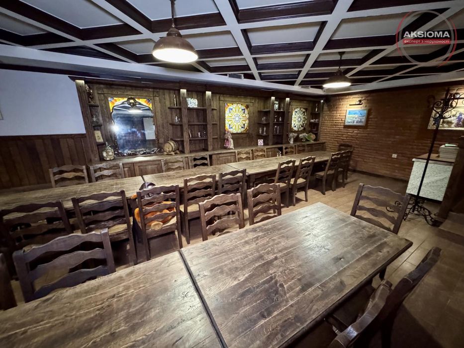 Оренда фасадного приміщення в районі вокзалу