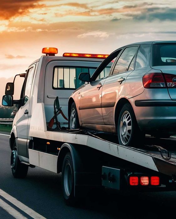 Зламалась машина? Евакуатор зараз, виїзд 15 хв