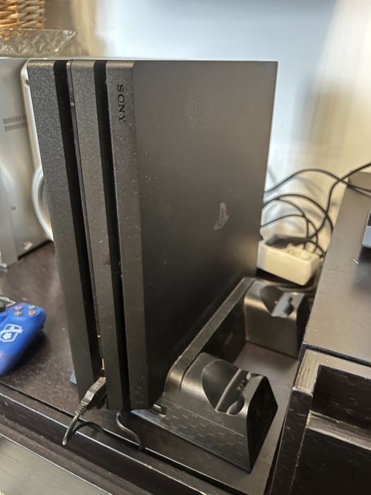 PS4 PRO ||1 TB||