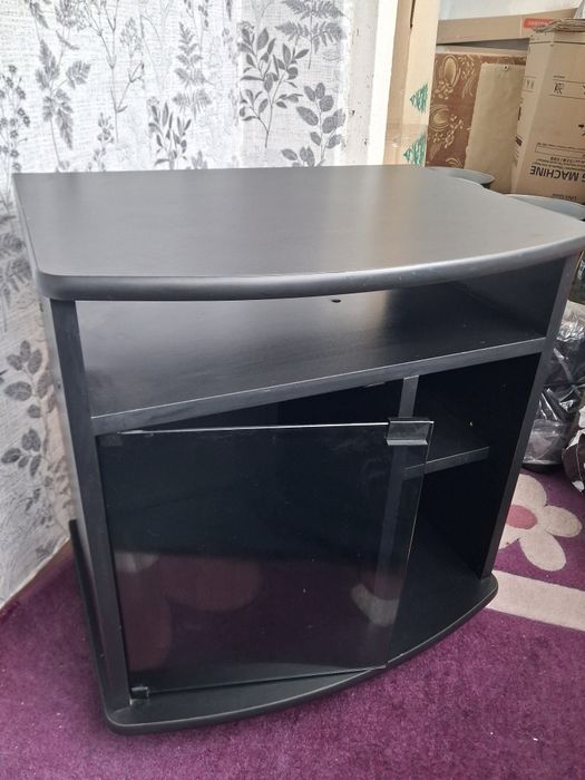 Тумба під телевізор