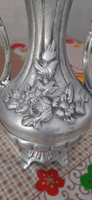 Vaso de estanho antiga