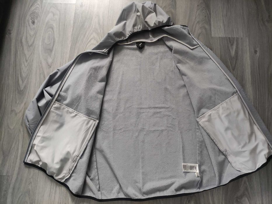 Вітровка adidas TERREX