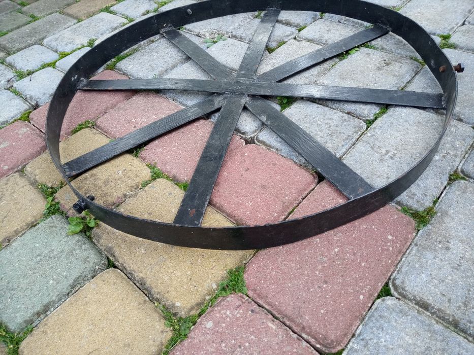 Koło metalowe zabezpieczenie na beczkę 60 cm