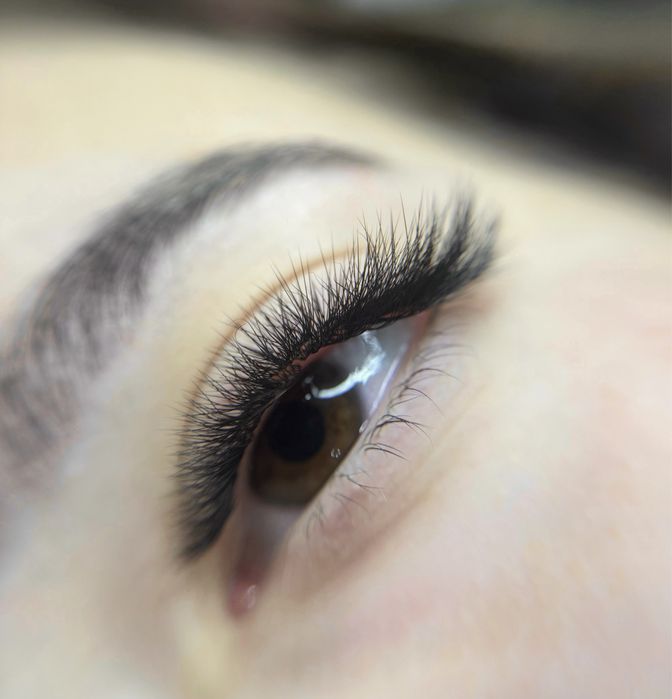 Stylizacja rzęs - metoda 1:1, 2-3D, metody objętościowe