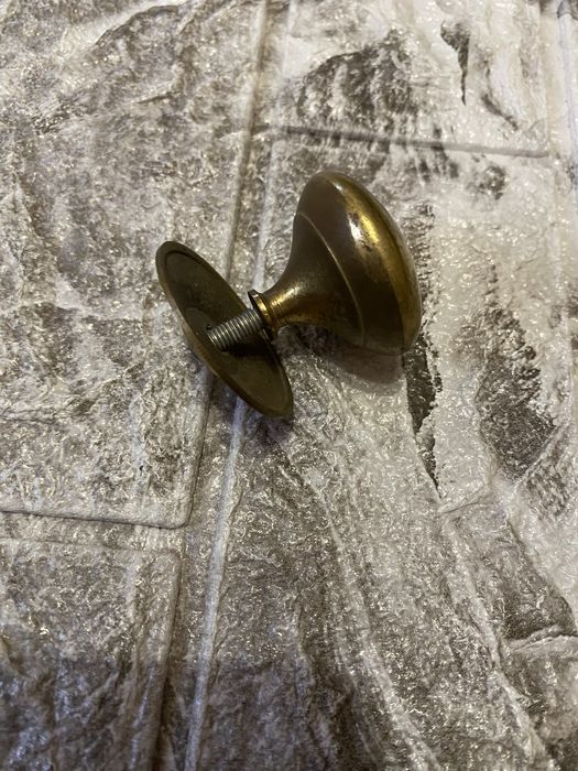 Вінтажна меблева ручка-кнопка, латунь