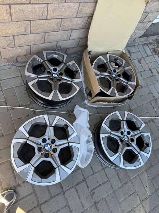 Диски bmw x1 u11 r18, 2024