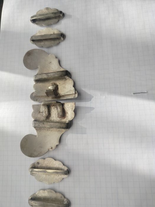 Старовинна латунна пряжка (поясна), кінець XIX — початок XX ст.