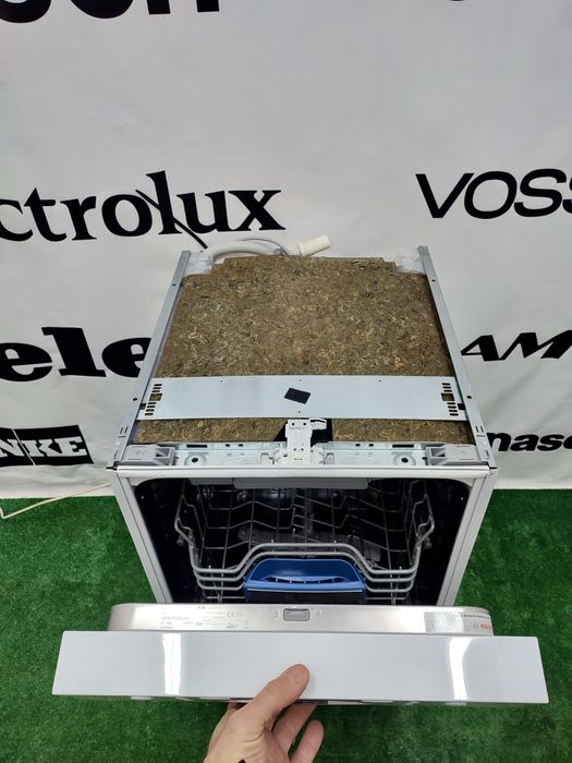 Вбудована посудомийна машина Bosch SuperSilence Serie 6 вузька 45см