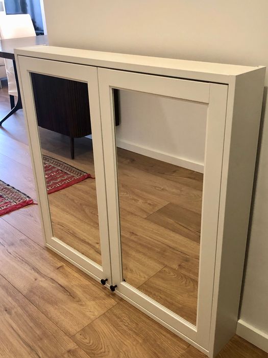 TÄNNFORSEN
Armário Ikea espelhado c/portas, branco, 100x15x95 Novo