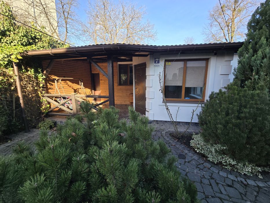 Особняк р-н вул. Короля Данила