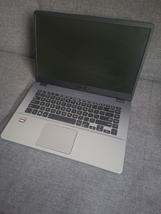 Laptop Asus Model X505B
